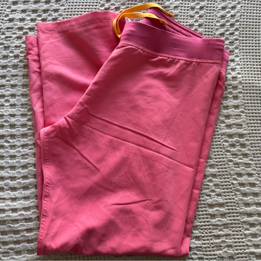 FIGS LP LIVINGSTON Pants